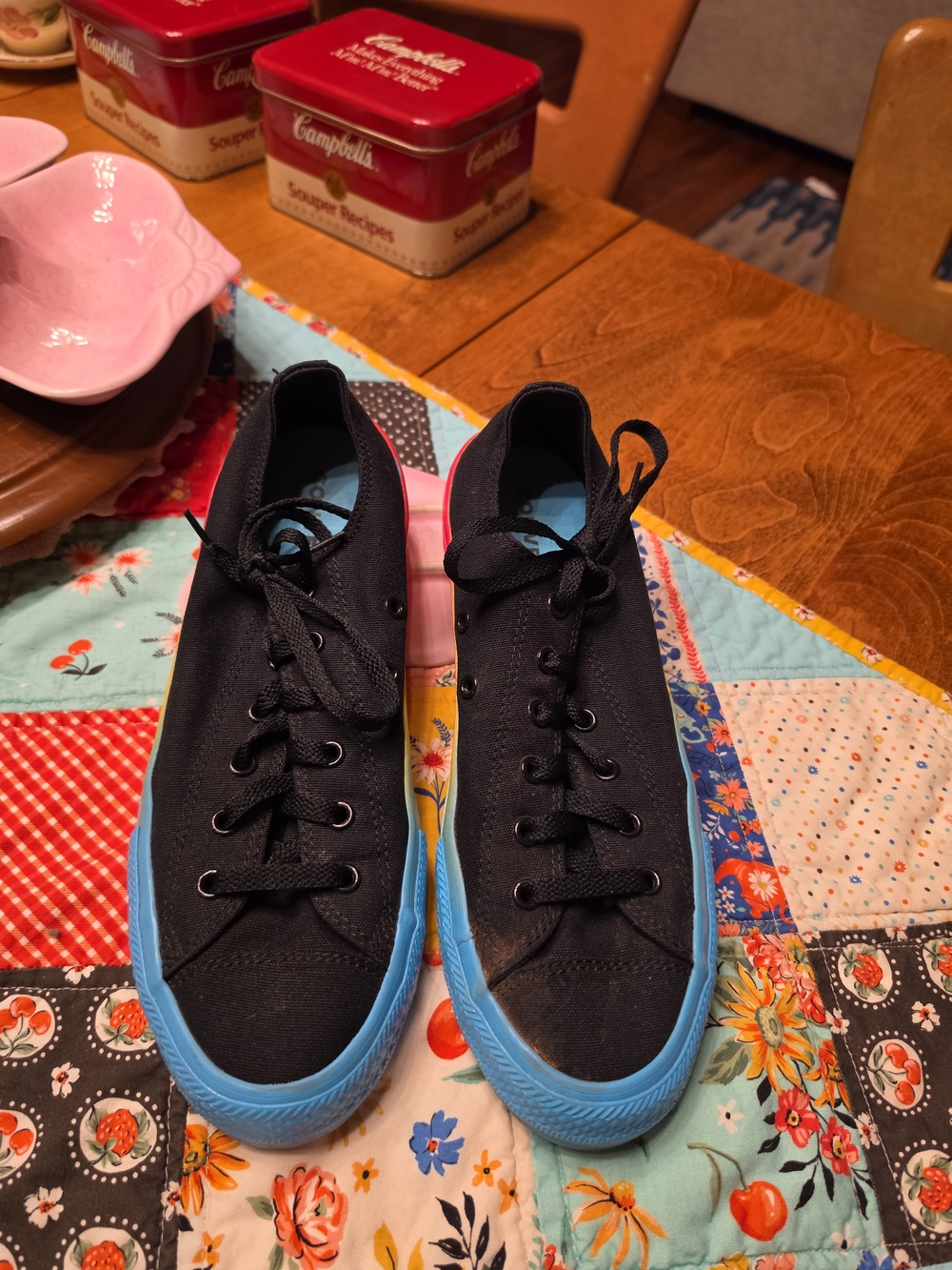 Converse All Stars Black Canvas  Sneakers with Rainbow Sole Size 6